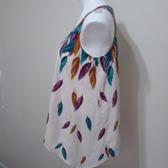 Apt. 9 Feather Print Handkerchief Hem Tank Top - Picture 2 of 7